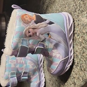 - Frozen Elsa boots